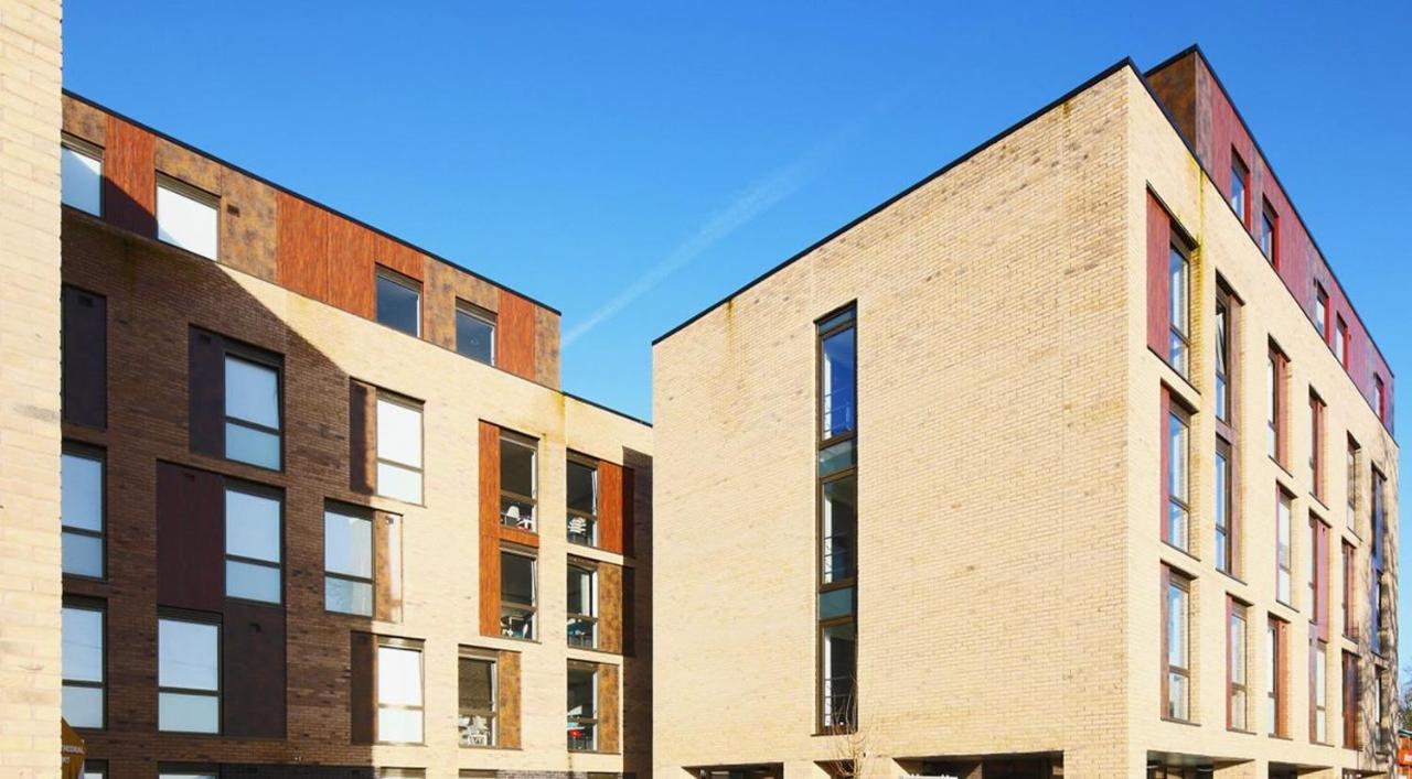 For Students Only Ensuite Bedrooms With Shared Kitchen At Cathedral Point In Winchester Exterior foto